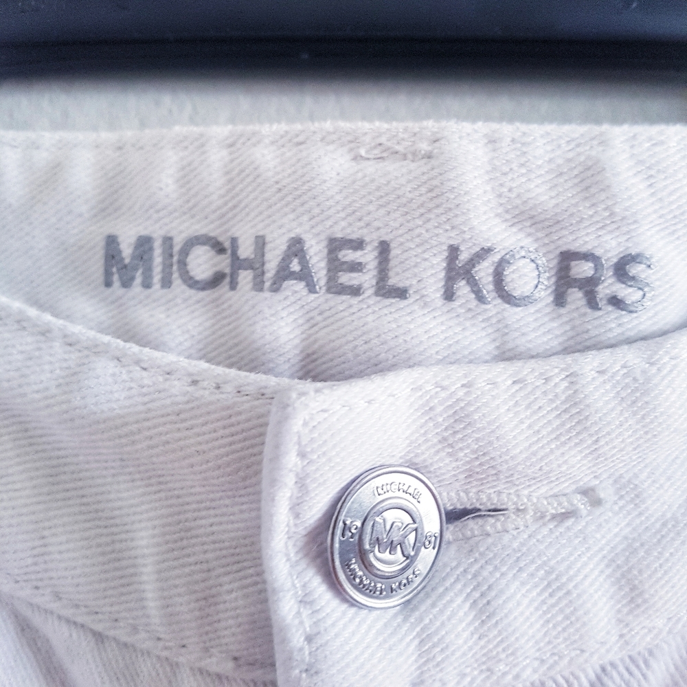 Michael Kors White Jean Short Shorts Size 4 - Picture 2 of 7